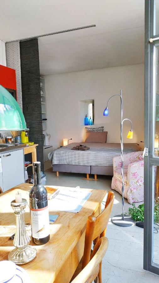 Blue Wall Bnb Gebenstorf Esterno foto